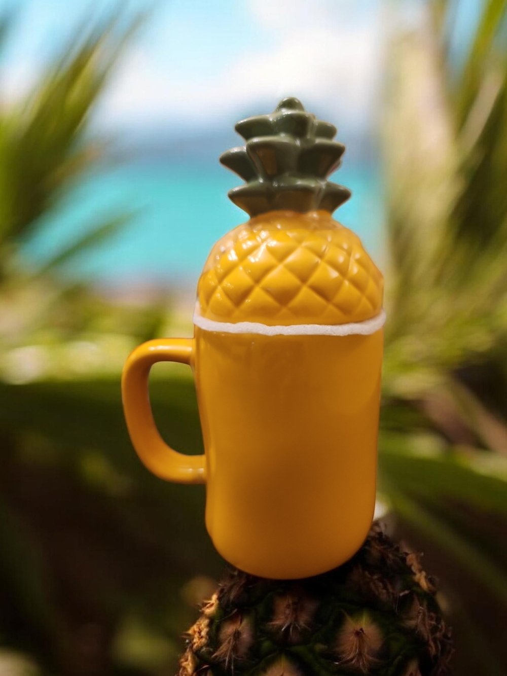 Rae Dunn "You Had Me At Aloha" Yellow Pineapple Mug with Lid - Picture 2 of 3